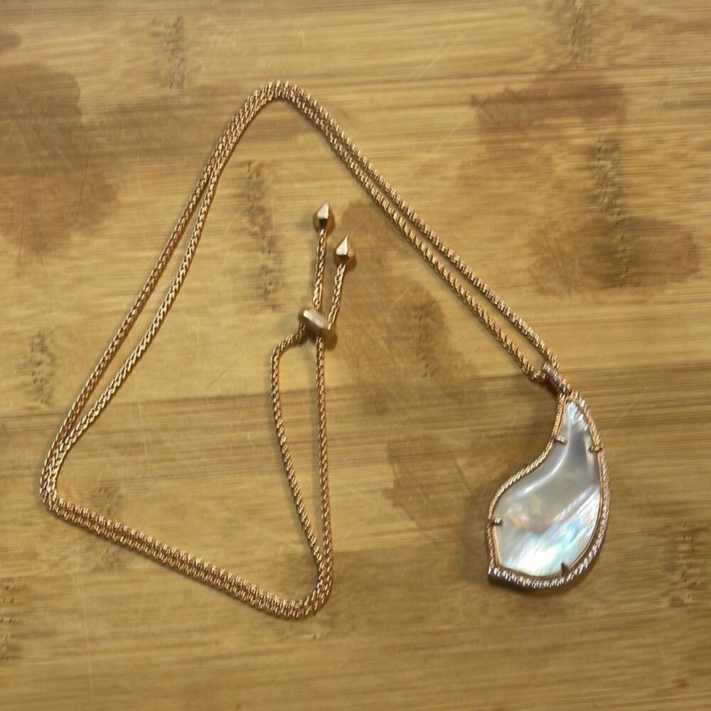 Kendra Scott Theodora Long necklace‎
